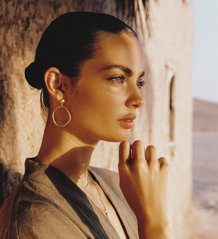 GOLDEN LIGHT EARRINGS (18K GOLD PLATED) - IMAGE 2