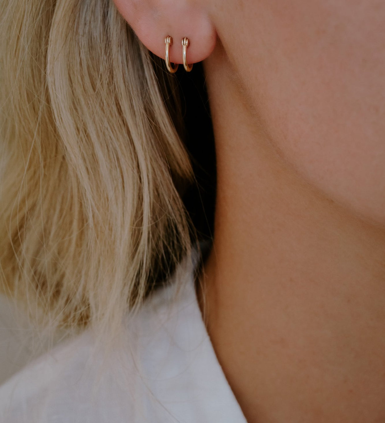 TIDAL HUGGIES (9K GOLD) - IMAGE 2