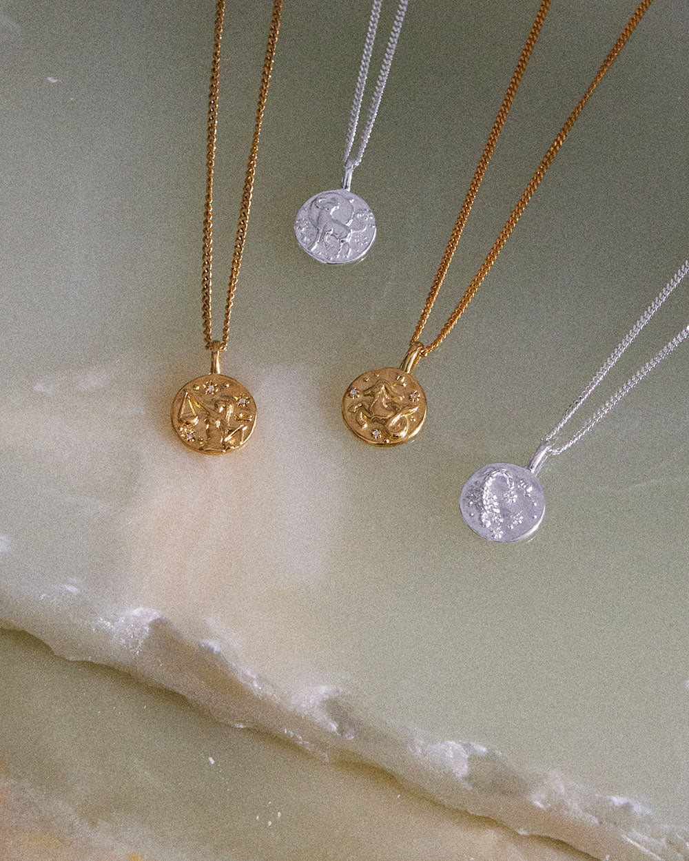 SCORPIO PETITE ZODIAC (STERLING SILVER)