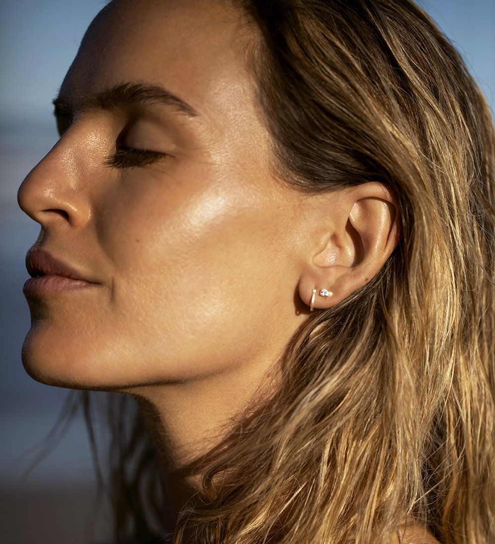 TIDAL HUGGIES (9K GOLD) - IMAGE 3