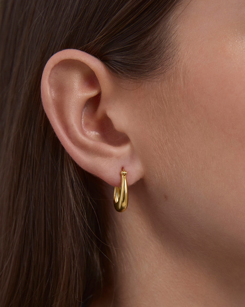 CENTRA HOOPS (18K GOLD PLATED)