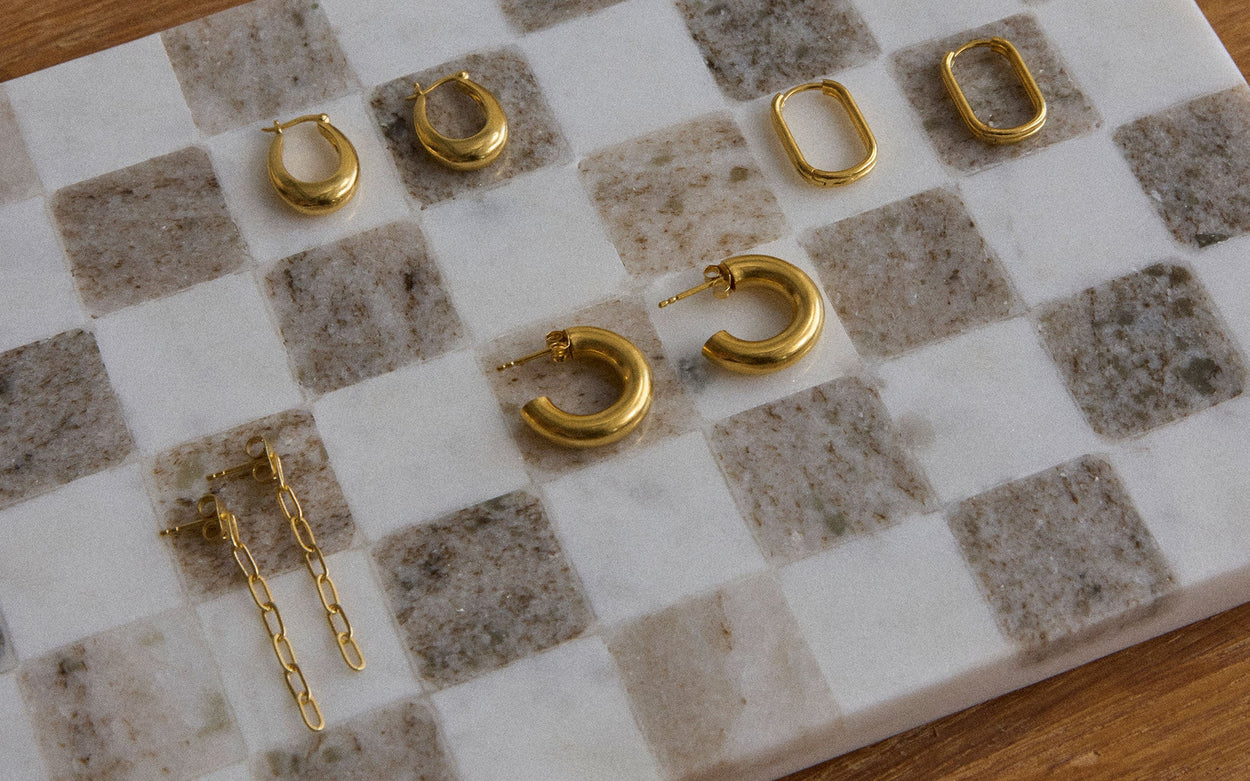 CENTRA HOOPS (18K GOLD PLATED)
