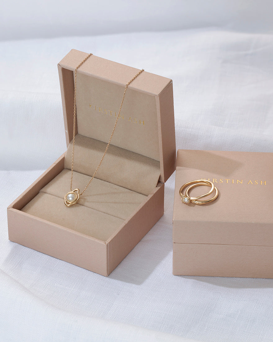 VALENCIA TOPAZ RING (9K GOLD)