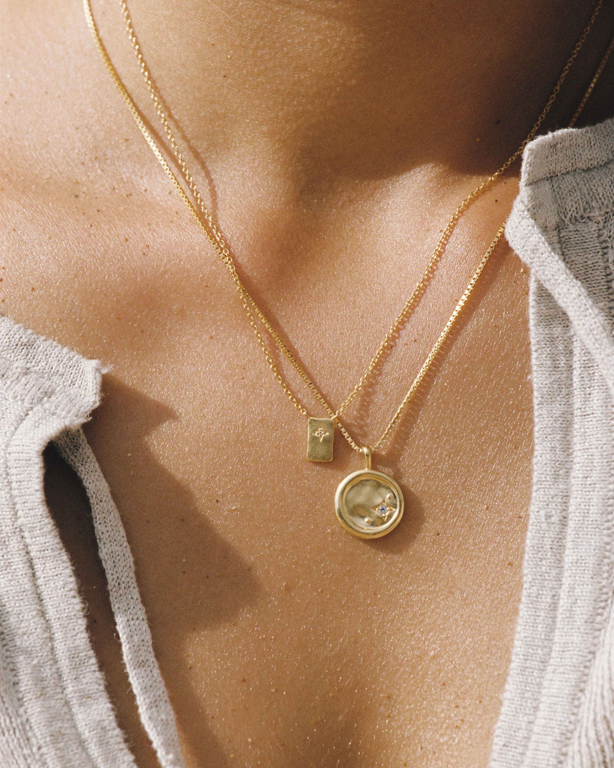 MOONRISE NECKLACE (18K GOLD VERMEIL)