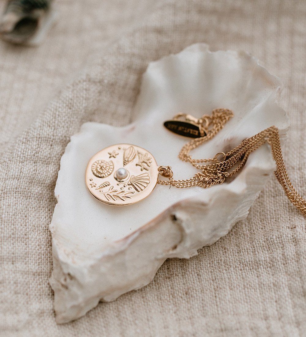 BY THE SEA COIN (18K GOLD VERMEIL) - IMAGE 4