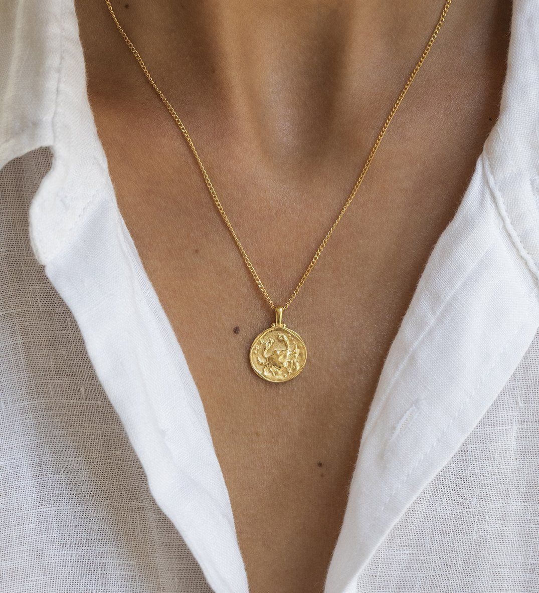 CANCER ZODIAC NECKLACE (18K GOLD VERMEIL) IMAGE 2