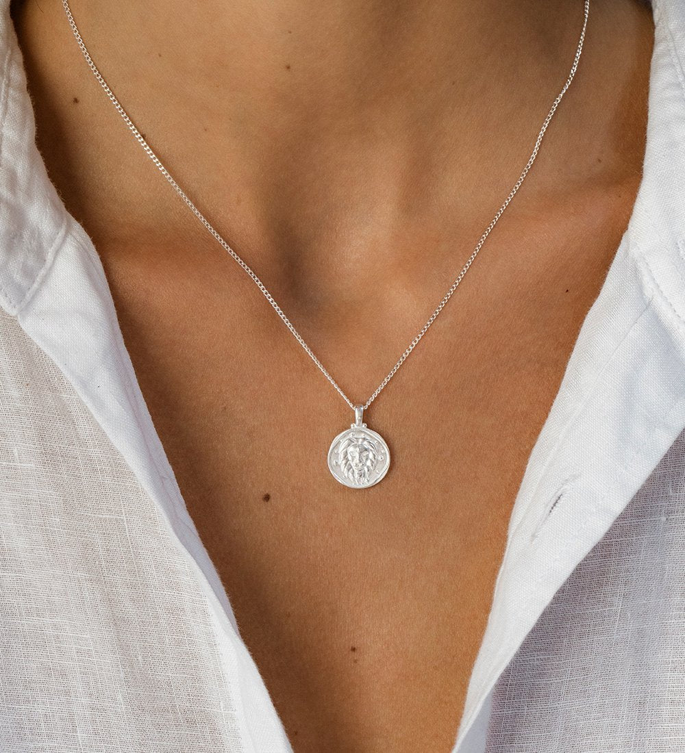 LEO ZODIAC NECKLACE (STERLING SILVER) IMAGE 2