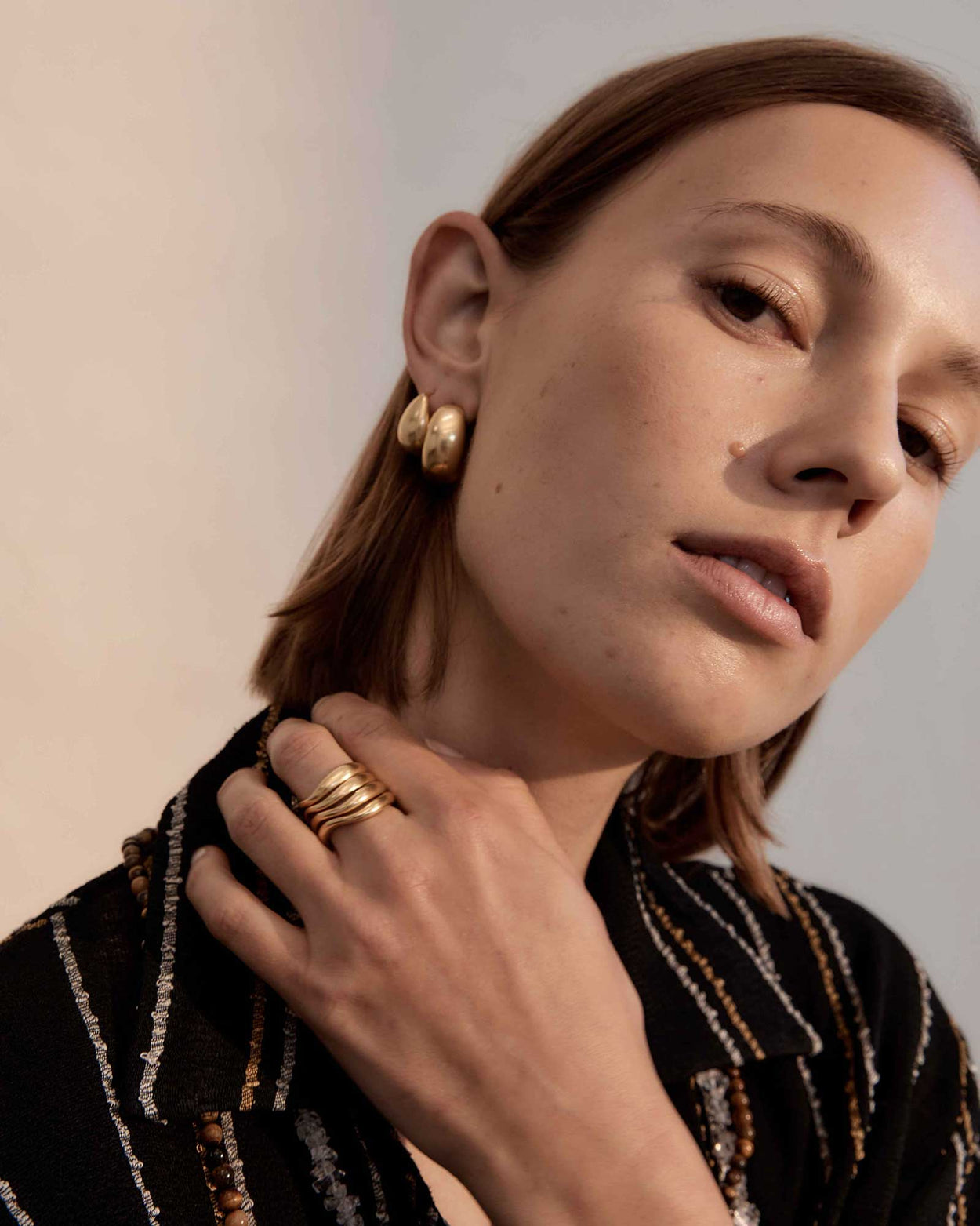 TRESOR EARRINGS (18K GOLD PLATED) IMAGE 2