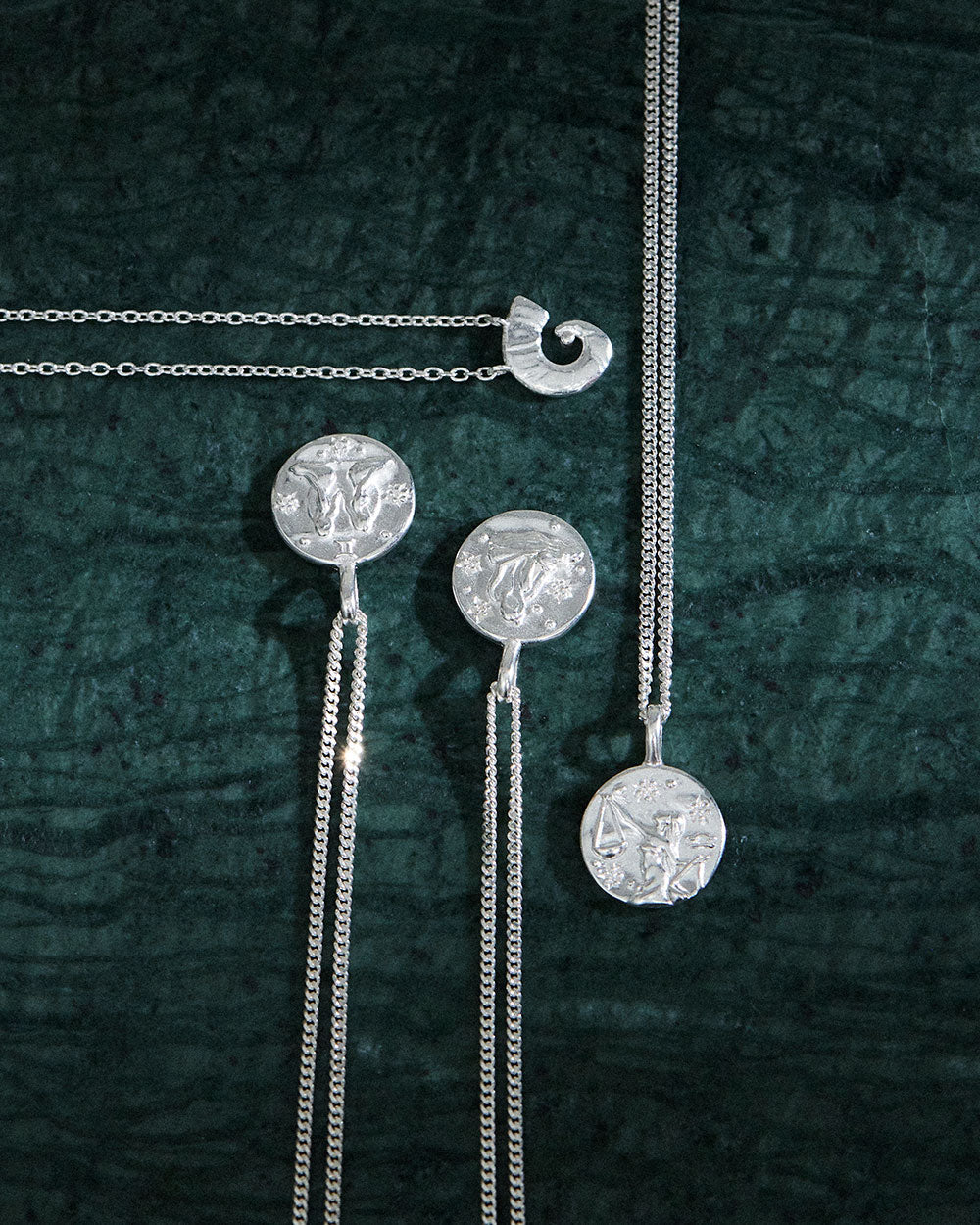 AQUARIUS PETITE ZODIAC (STERLING SILVER) IMAGE 3