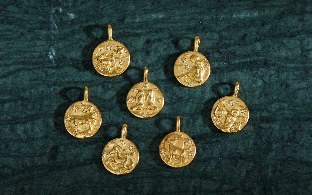 ARIES PETITE ZODIAC NECKLACE (18K GOLD VERMEIL)