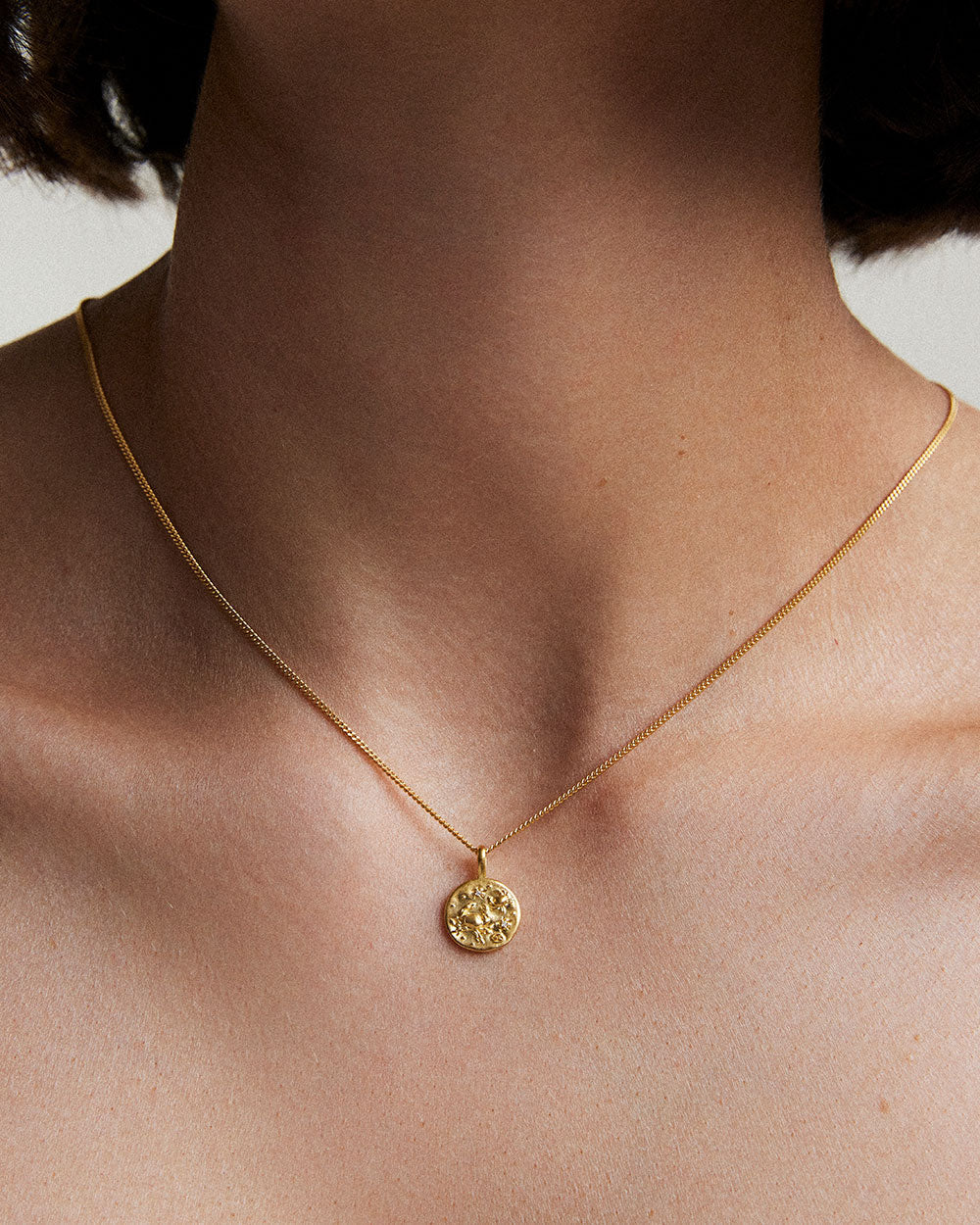 CANCER PETITE ZODIAC (18K GOLD VERMEIL)