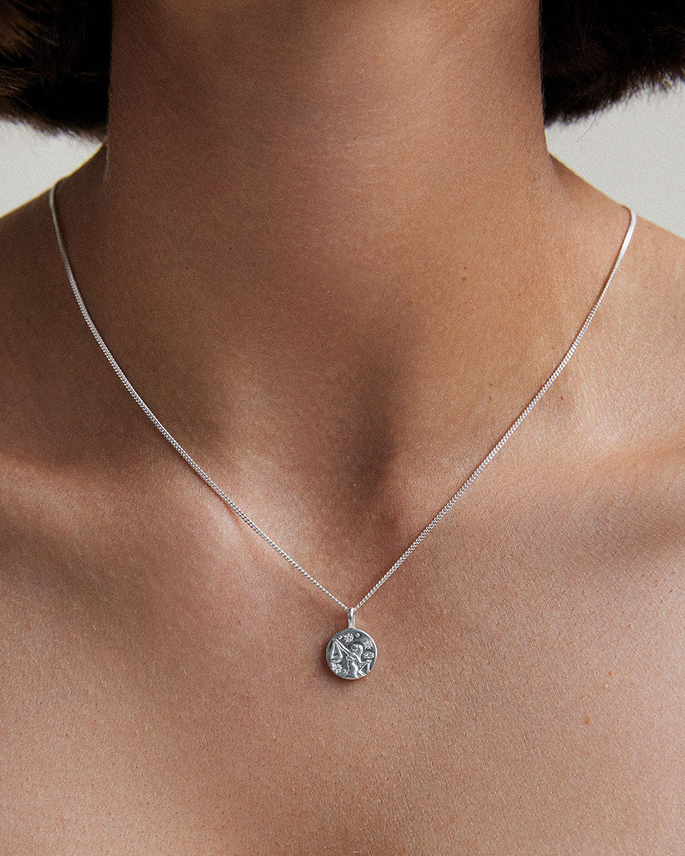 LIBRA PETITE ZODIAC NECKLACE (STERLING SILVER)