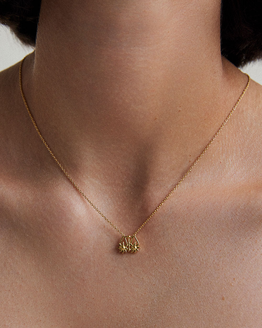 LIBRA STAR SIGN NECKLACE (18K GOLD VERMEIL) IMAGE 2