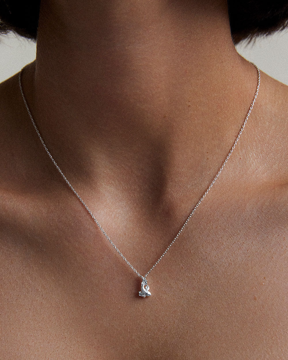 PISCES STAR SIGN NECKLACE (STERLING SILVER) IMAGE 2
