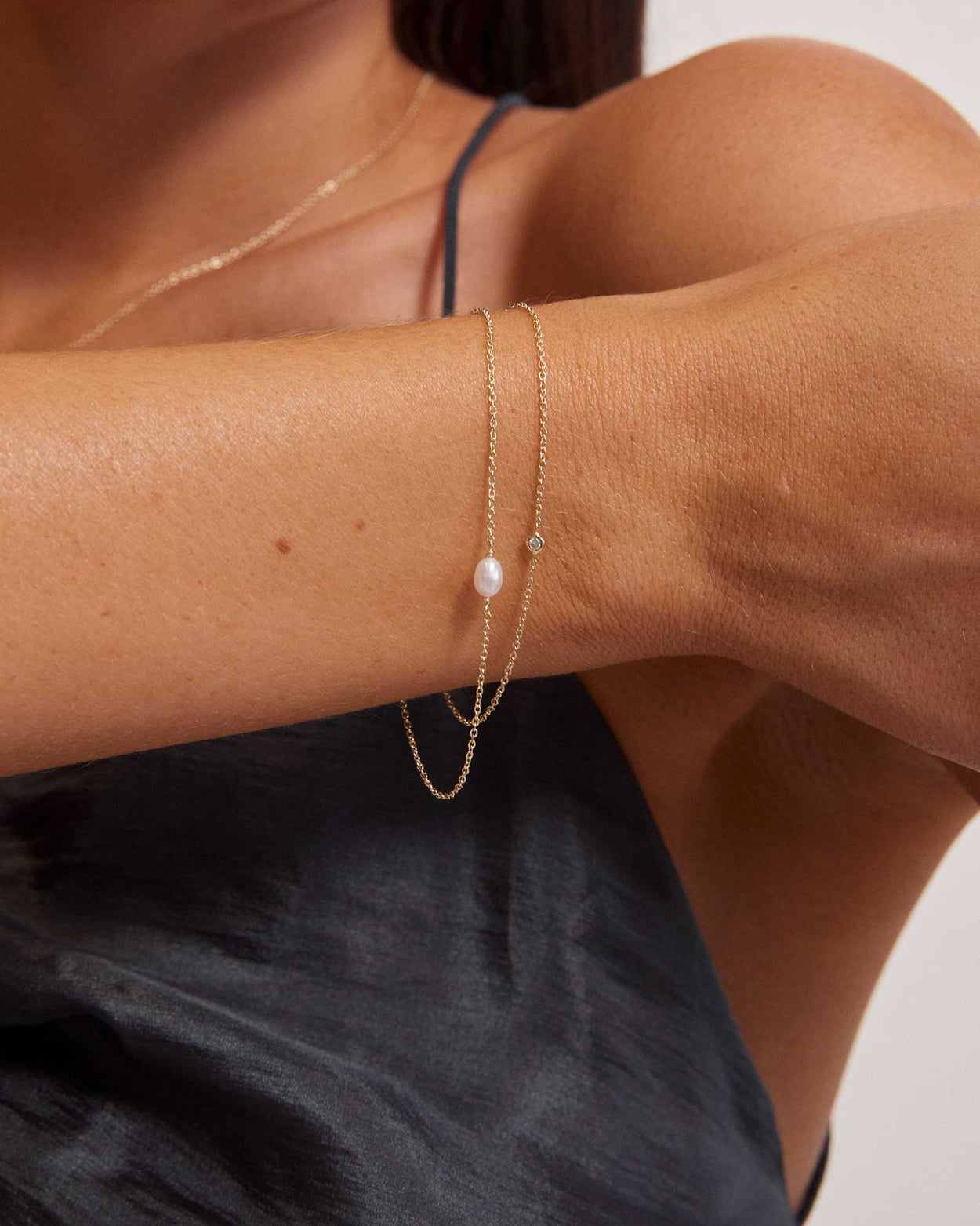 PETITE DIAMOND BRACELET (9K GOLD) IMAGE 2