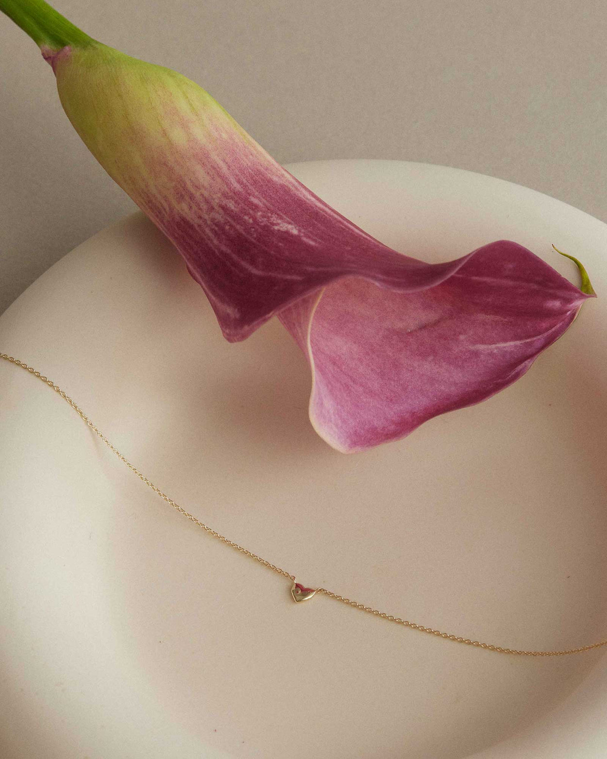 L'AMOUR HEART NECKLACE (9K GOLD) IMAGE 4