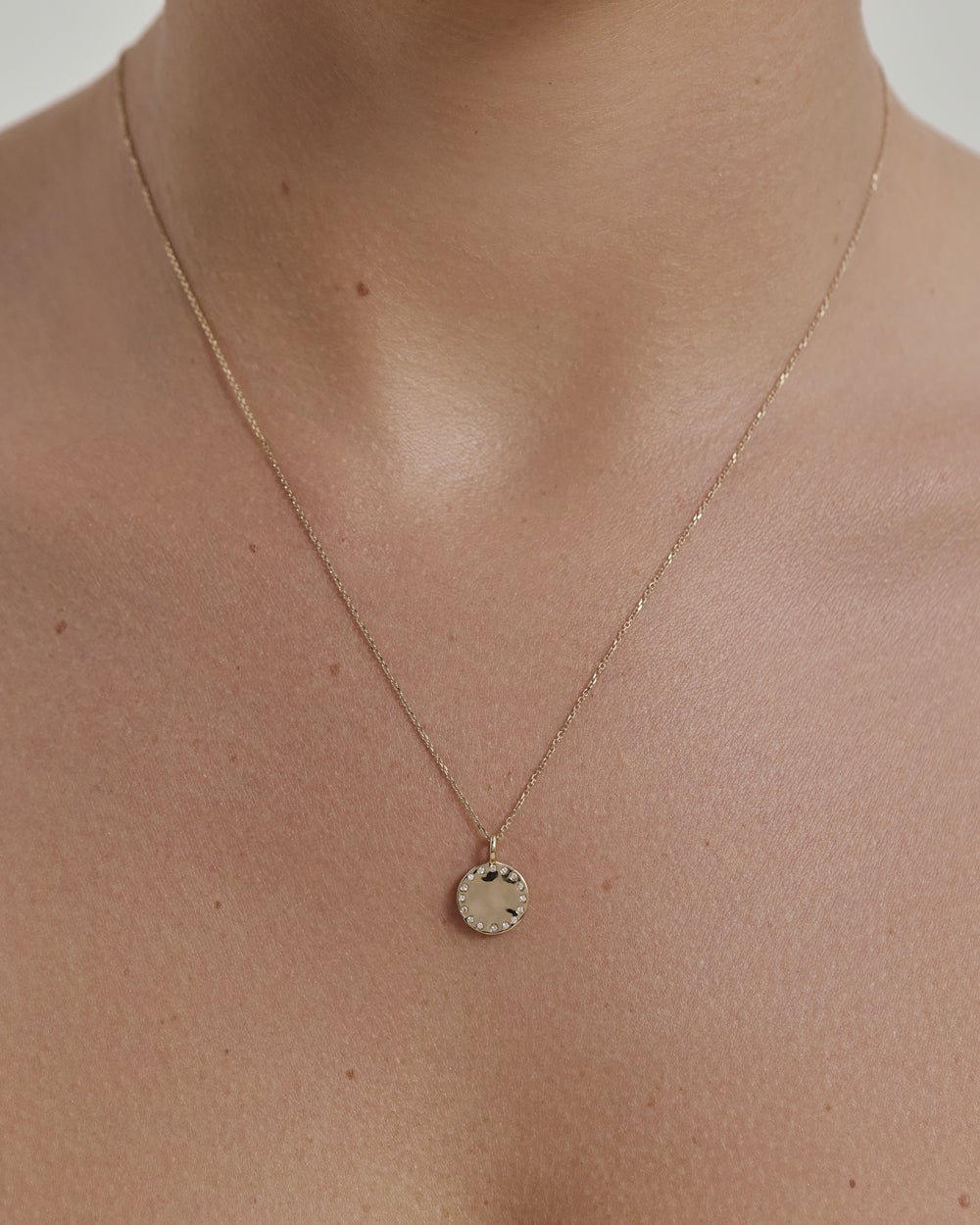 SOLAR CHARGE DIAMOND CHARM (9K GOLD) IMAGE 6