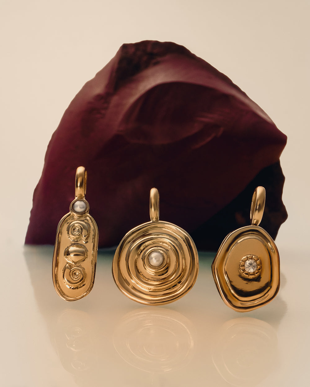 INTENTION LOCKET (9K GOLD) IMAGE 3
