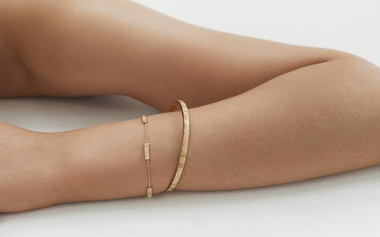 GLISTEN BRACELET (18K GOLD PLATED) IMAGE 5