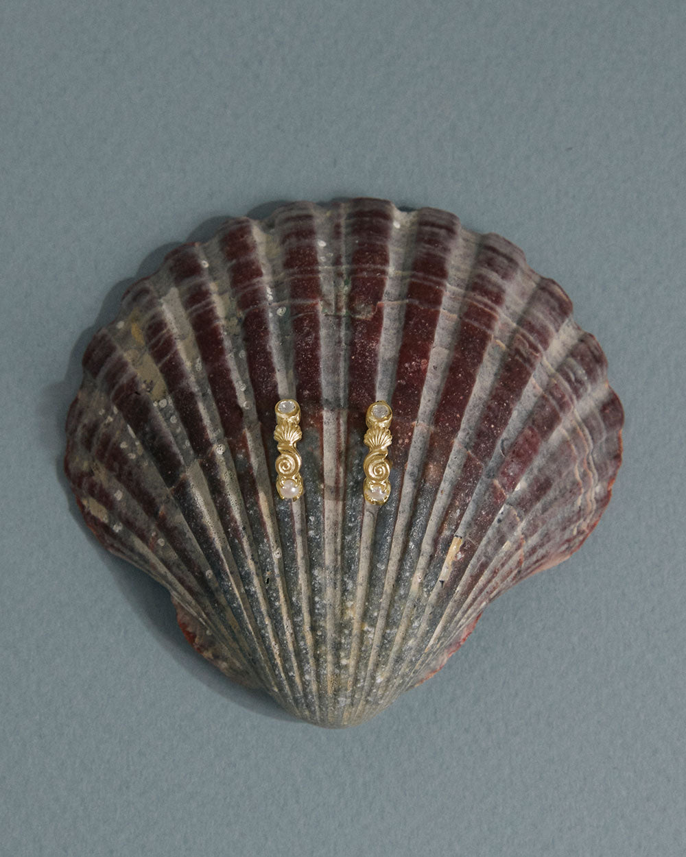 SHORESIDE HOOPS (18K GOLD PLATED) IMAGE 3