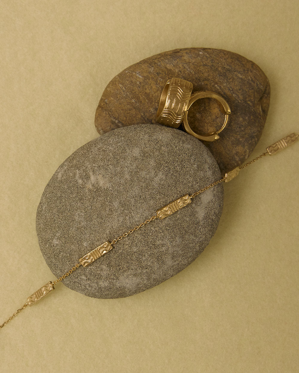 GLISTEN BRACELET (18K GOLD PLATED) IMAGE 3