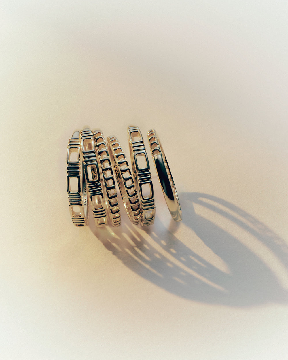 ELEMENTAL CHAIN RING (9K GOLD) IMAGE 3