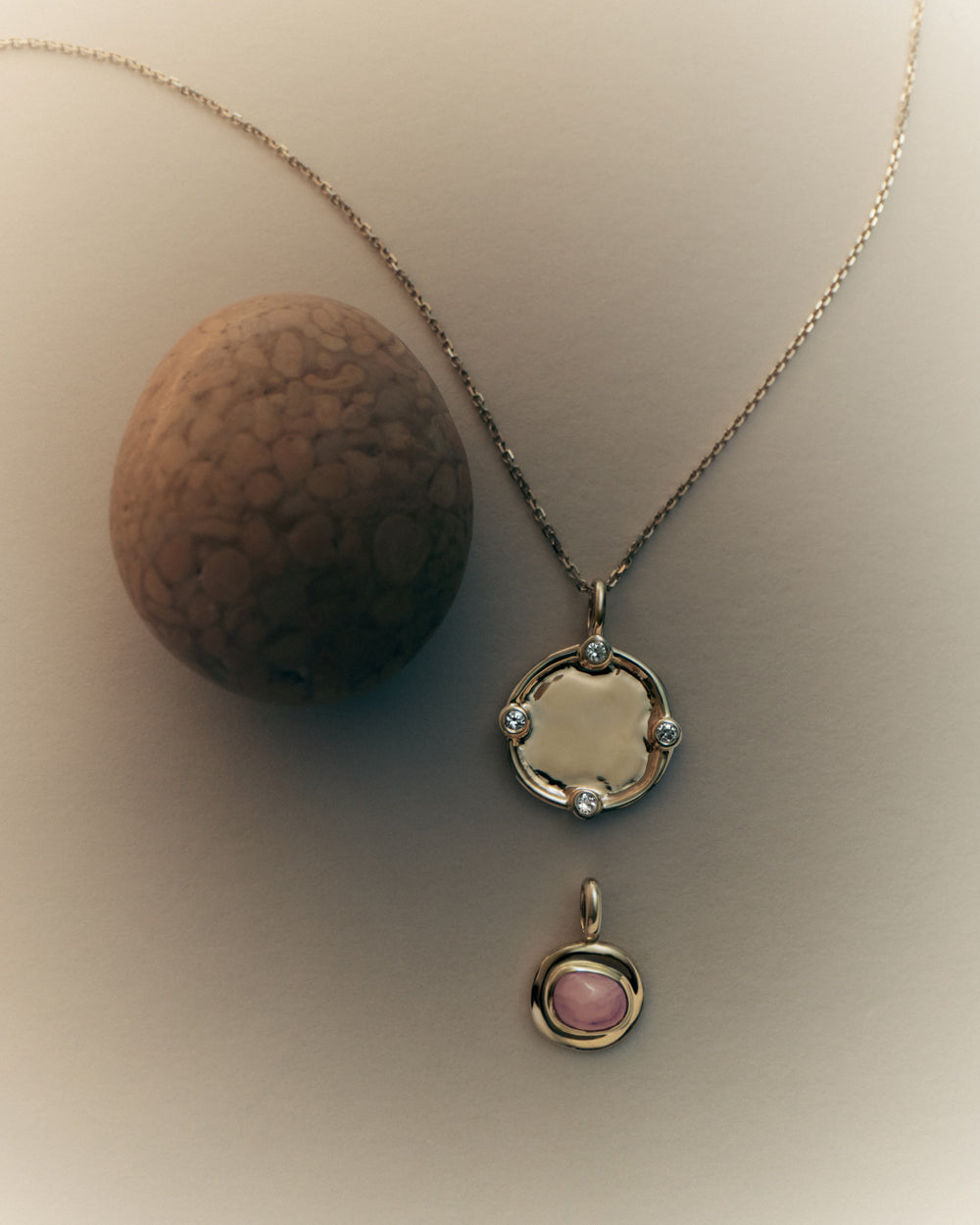 INFINITE CHARM (9K GOLD) IMAGE 3