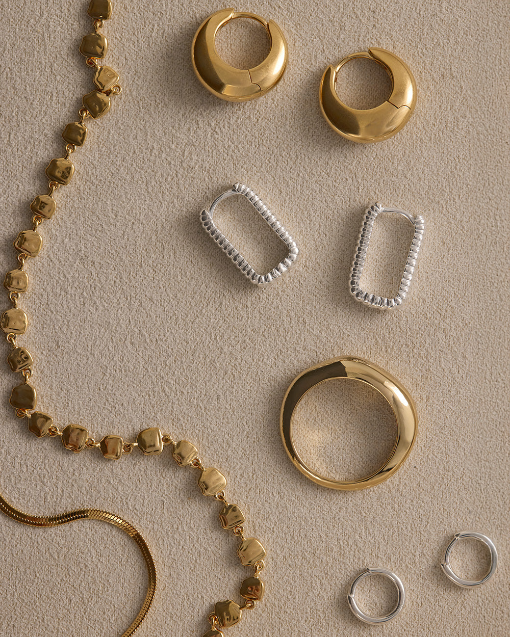 STILLNESS HUGGIES (STERLING SILVER) IMAGE 4