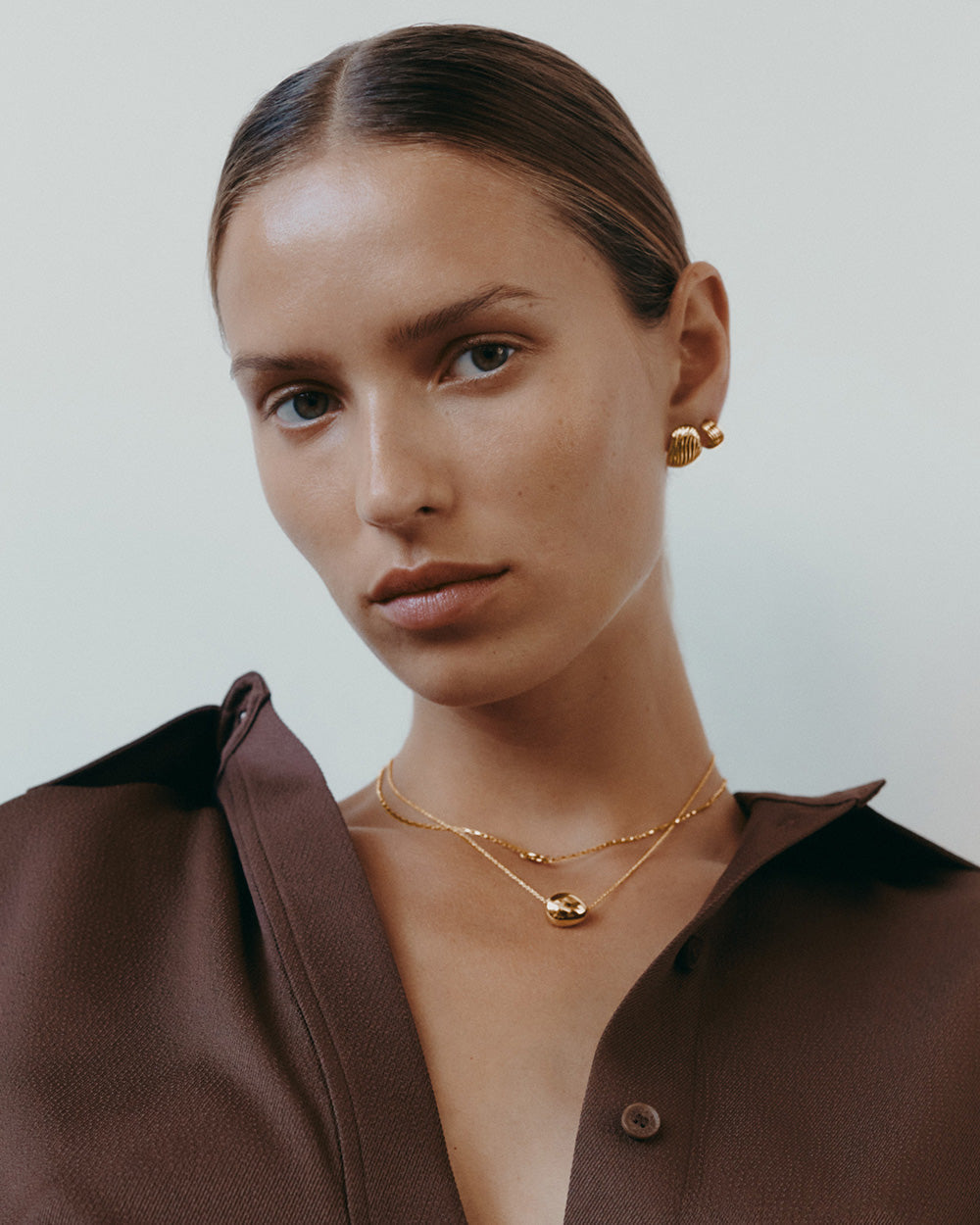 RISE HALF HOOPS (18K GOLD PLATED) IMAGE 3