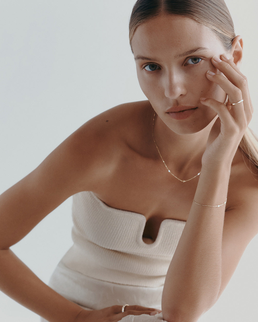 PETITE FOLD RING (9K GOLD) IMAGE 5