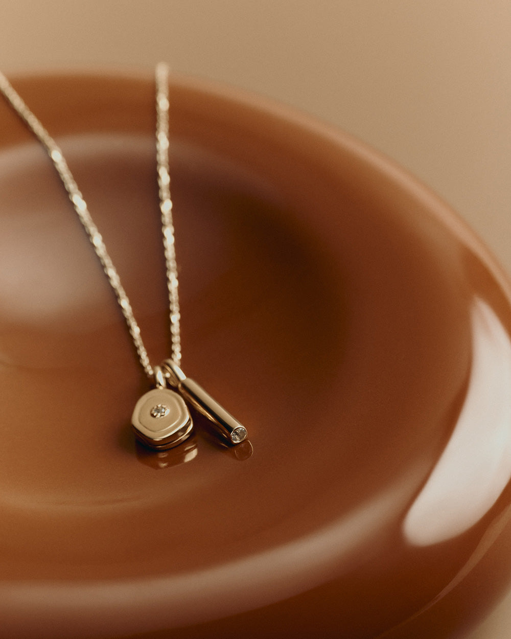 ALCHEMY BAR CHARM (9K GOLD) IMAGE 4