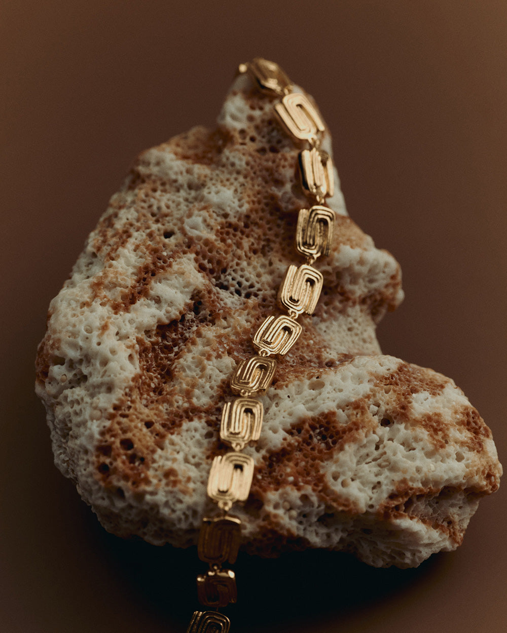 MONDO NECKLACE (18K GOLD PLATED) IMAGE 4