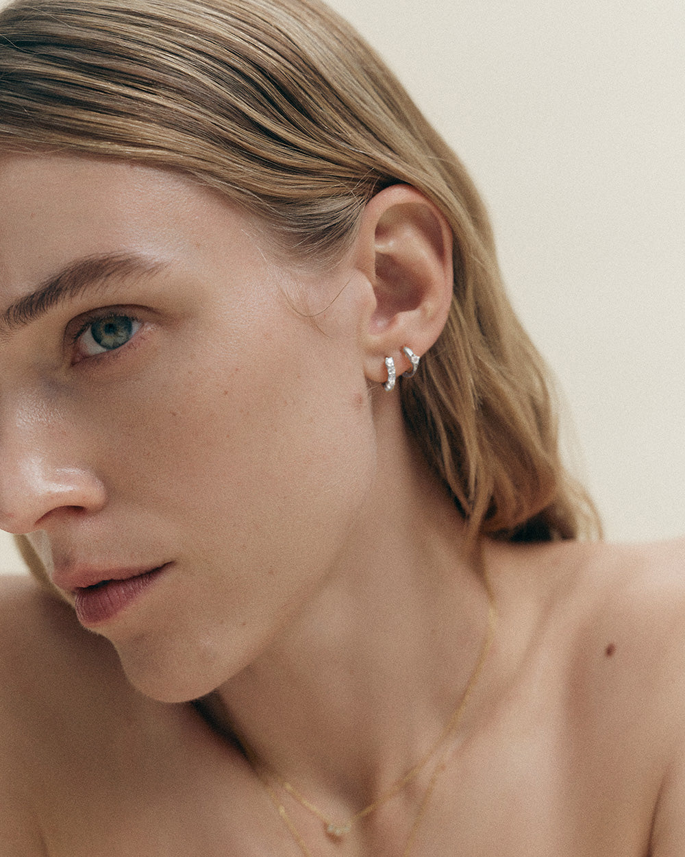 AQUILA HUGGIES (STERLING SILVER)