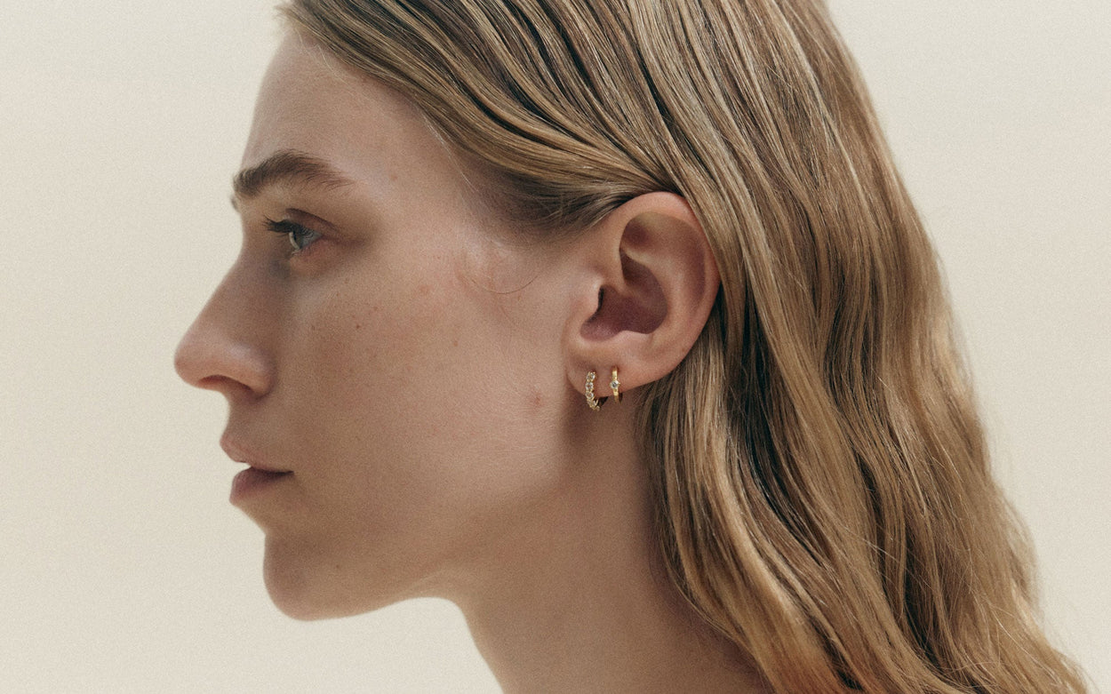 AQUILA HUGGIES (18K GOLD PLATED)