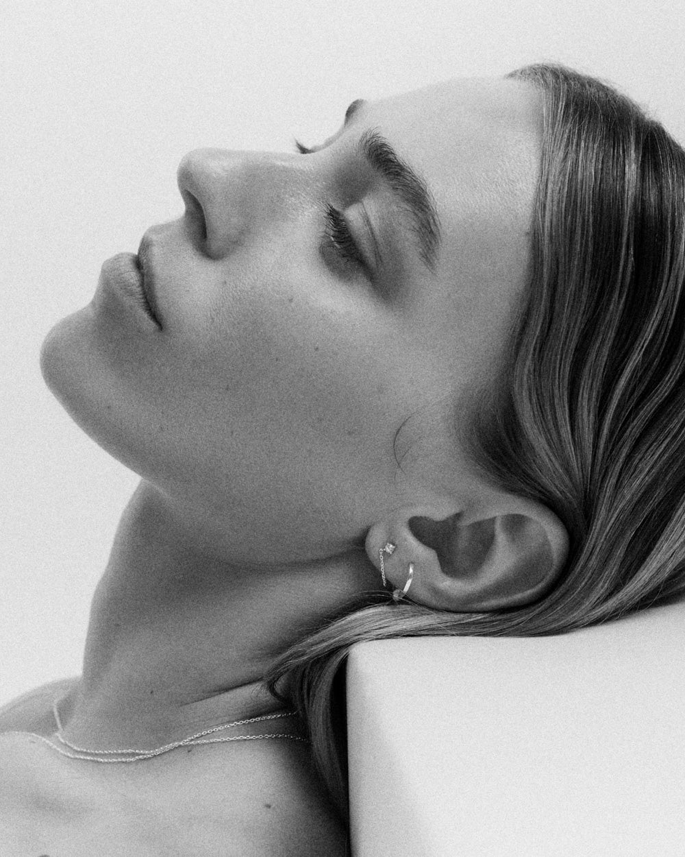 LUMEN CHAIN STUDS (18K GOLD PLATED)