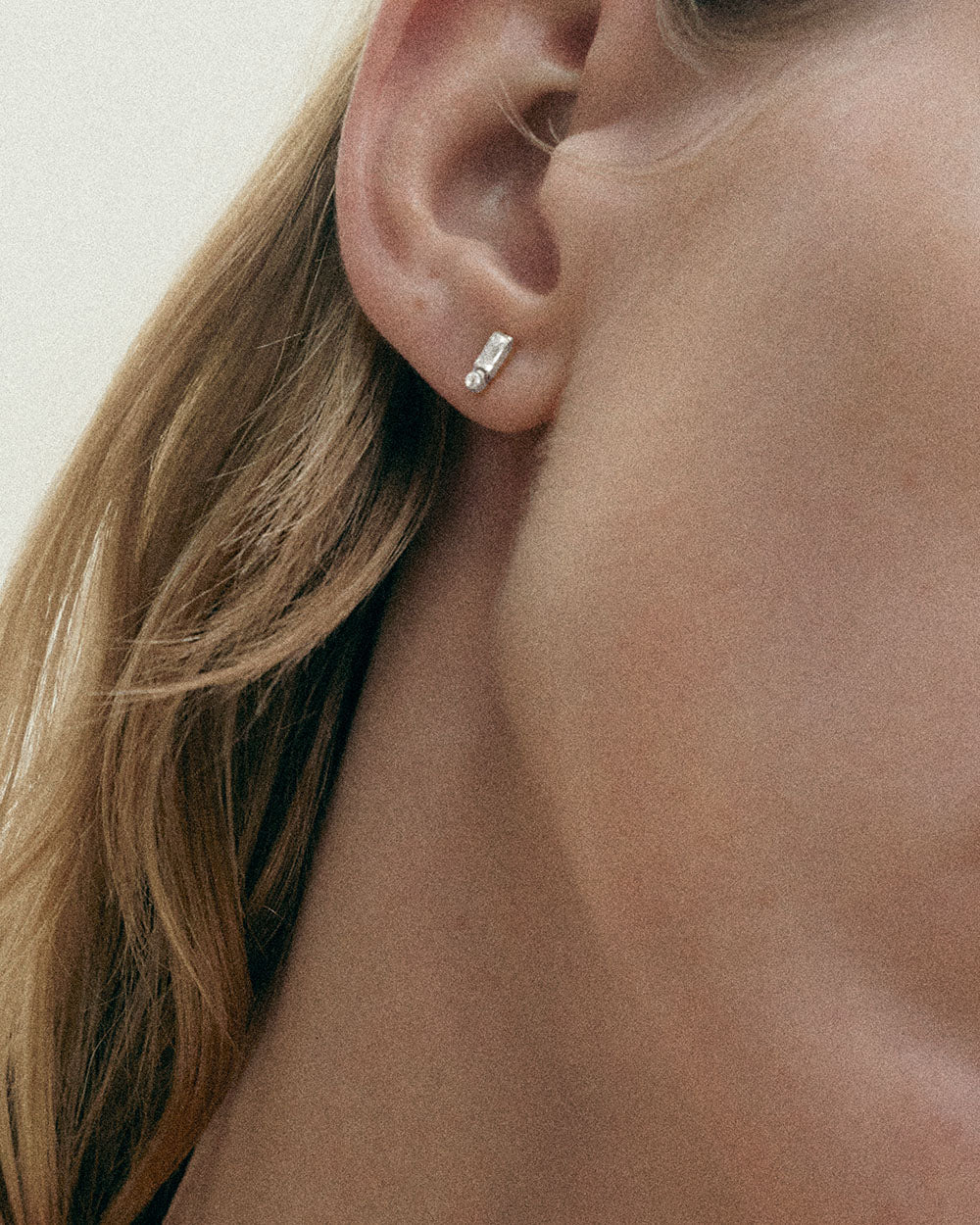 VANTAGE TOPAZ STUDS (STERLING SILVER)