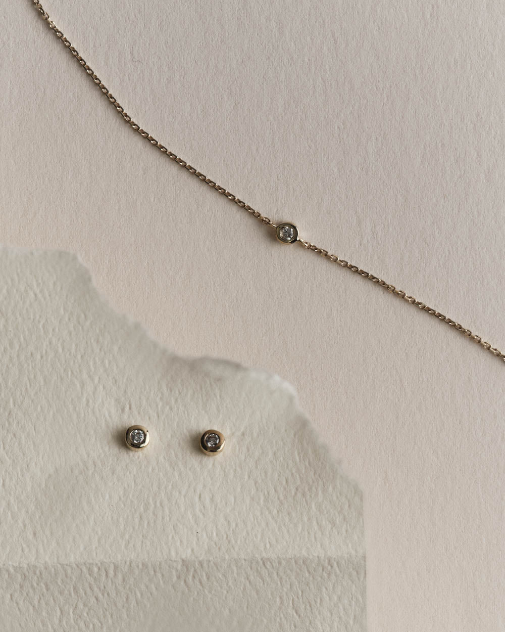 THE DIAMOND GIFT SET (9K GOLD)