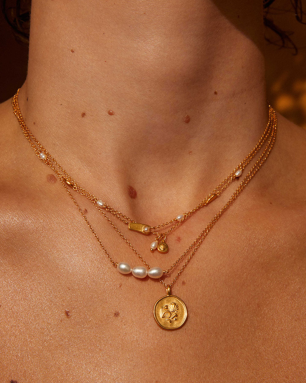 MEMOIR PEARL NECKLACE (18K GOLD VERMEIL) IMAGE 5
