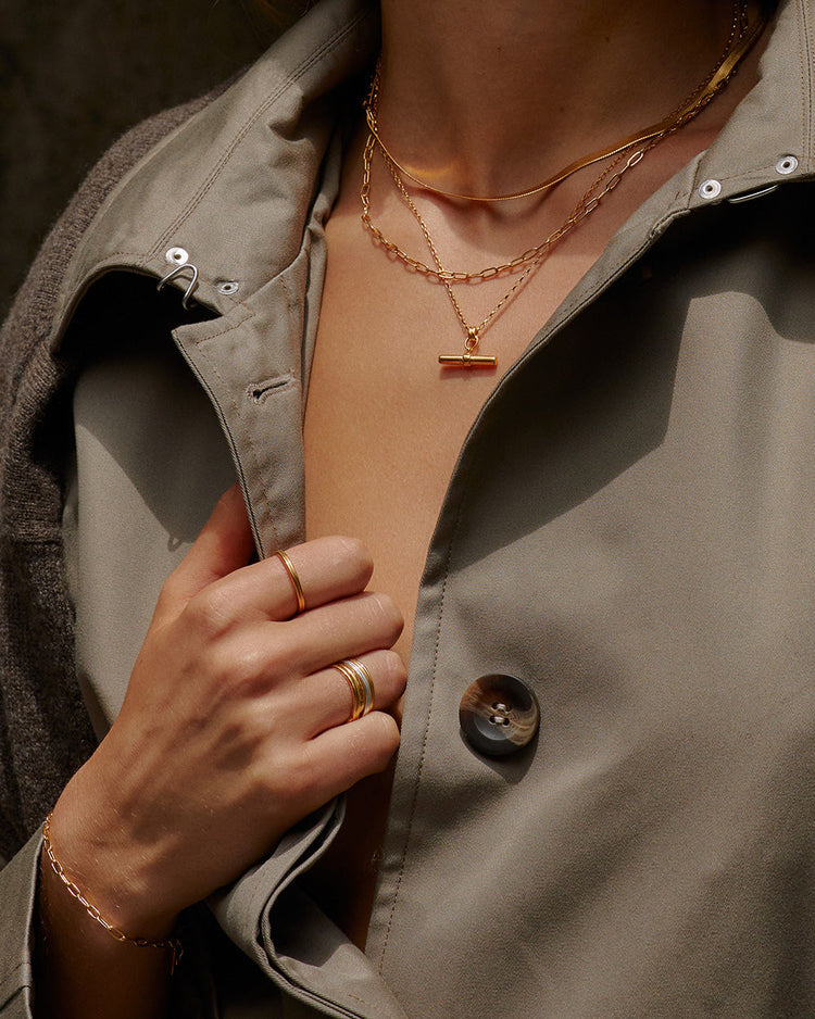 ROAM T-BAR NECKLACE (18K GOLD VERMEIL) IMAGE 2