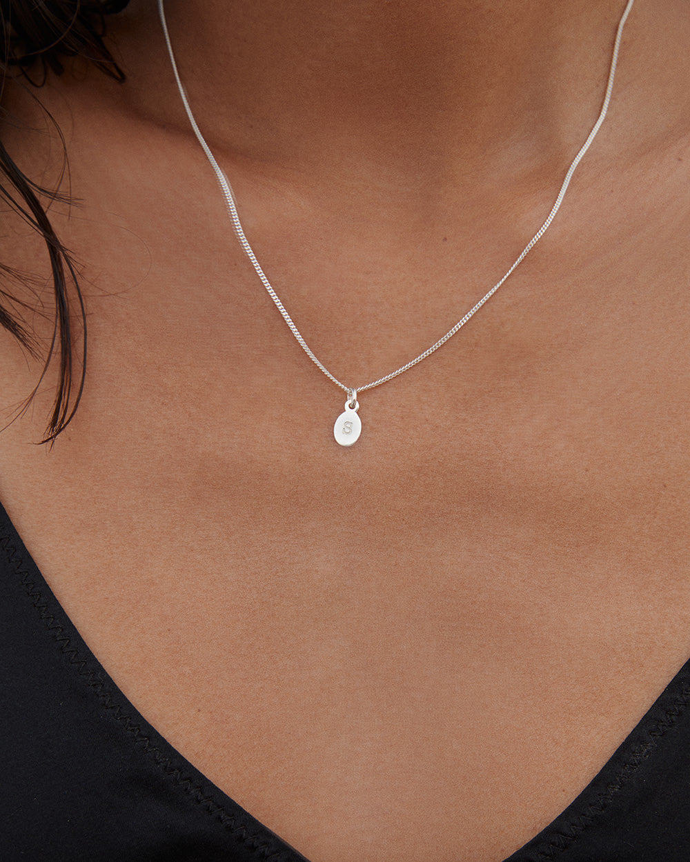 INITIAL NECKLACE A-Z (STERLING SILVER) IMAGE 2