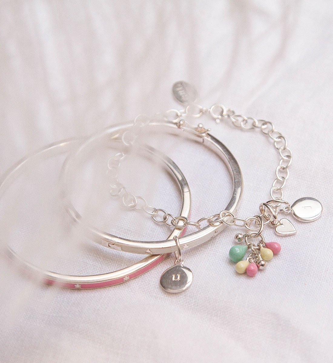 CIRCLE INITIAL BRACELET A-Z (STERLING SILVER) IMAGE 2