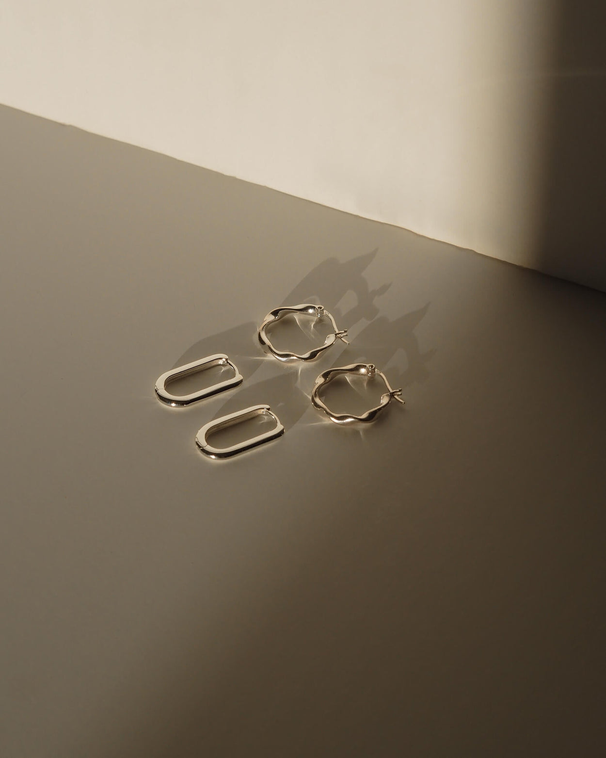 WAVE HOOPS (STERLING SILVER) IMAGE 3