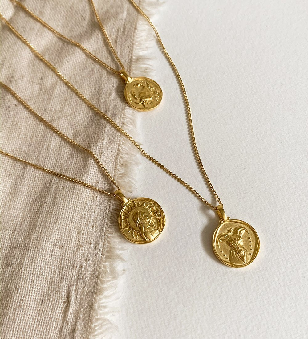 CAPRICORN ZODIAC NECKLACE (18K GOLD VERMEIL) IMAGE 5