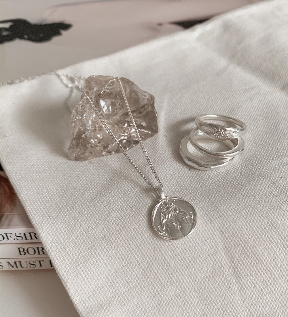 GEMINI ZODIAC NECKLACE (STERLING SILVER) IMAGE 3