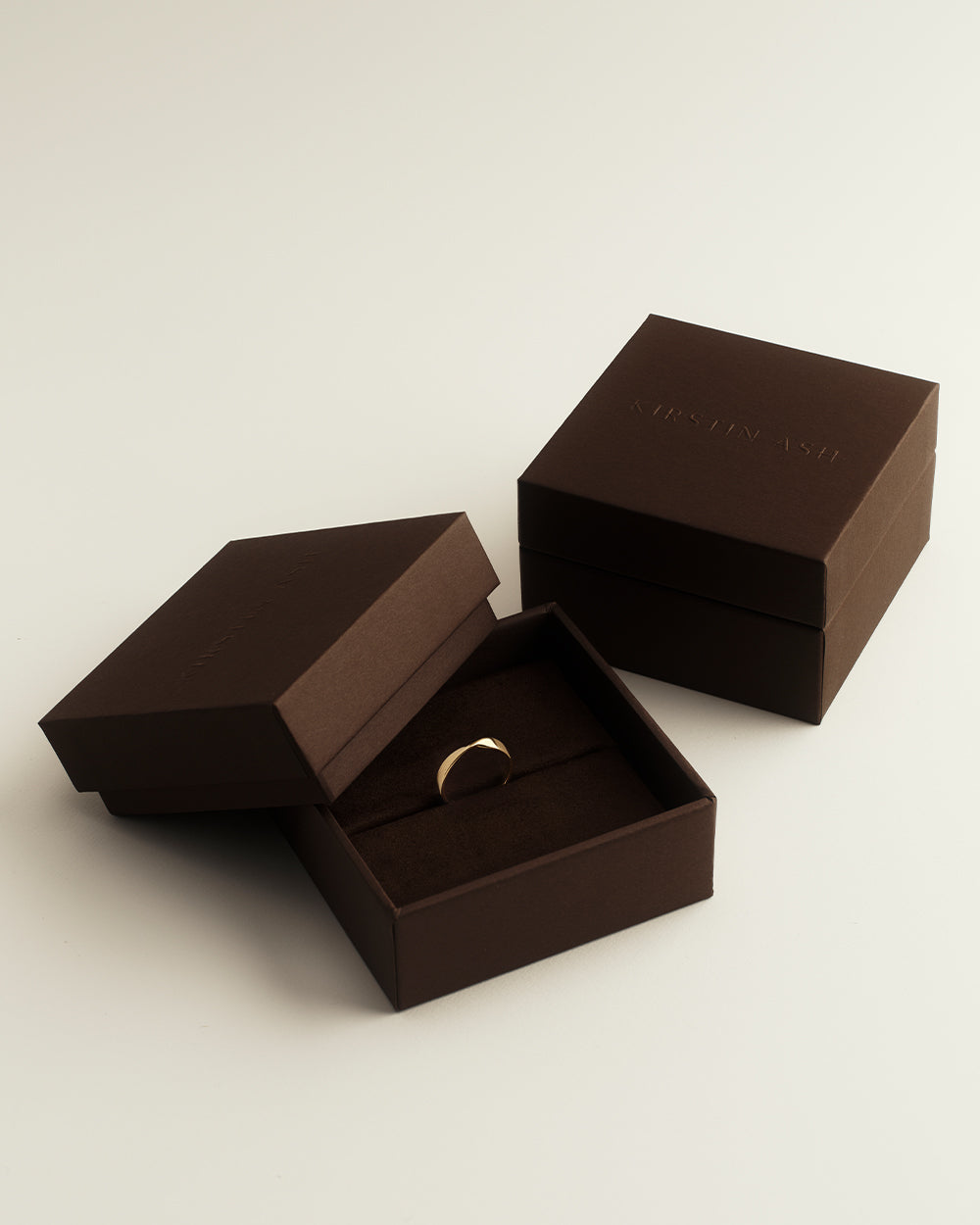 ETHER BAGUETTE RING (9K GOLD)