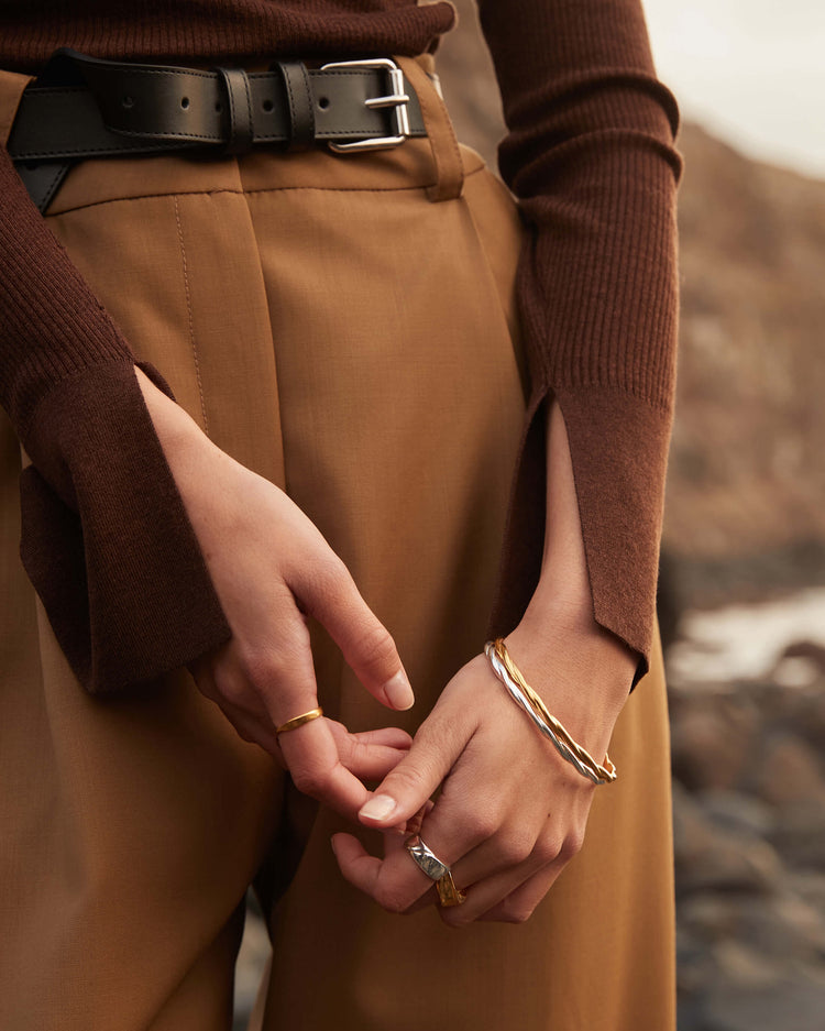 WAVE BANGLE (18K GOLD PLATED) IMAGE 2