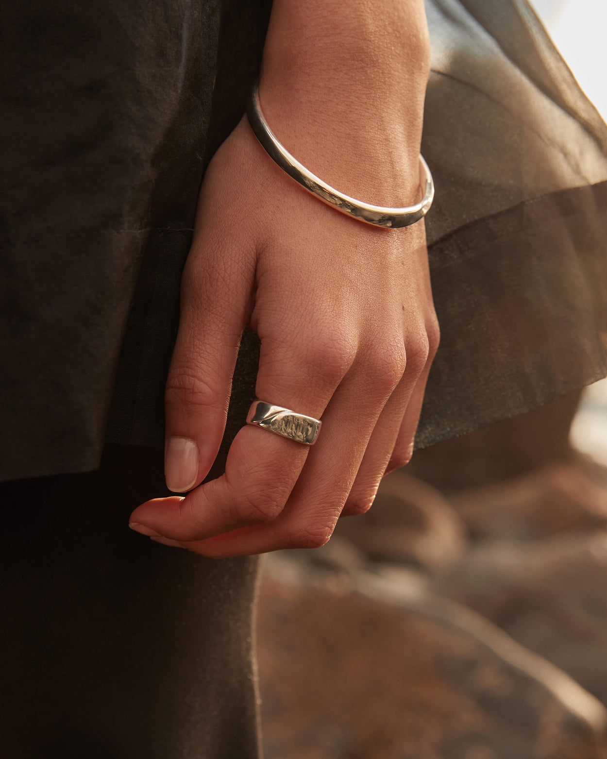 FOLD BANGLE (STERLING SILVER) IMAGE 2