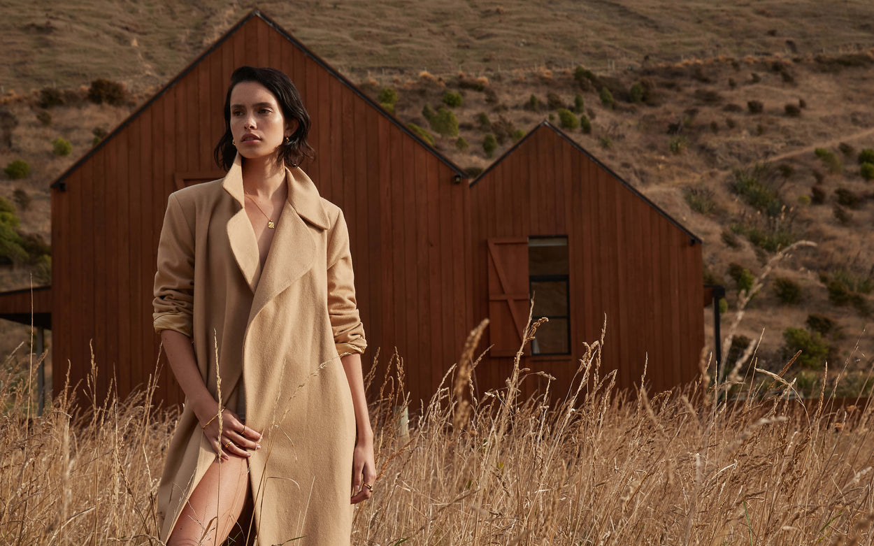 INTERTWINE CIRCLE NECKLACE (18K GOLD VERMEIL) IMAGE 3