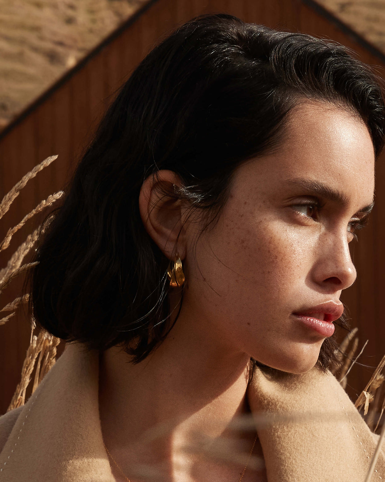 INTERTWINE HOOPS (18K GOLD PLATED) IMAGE 3