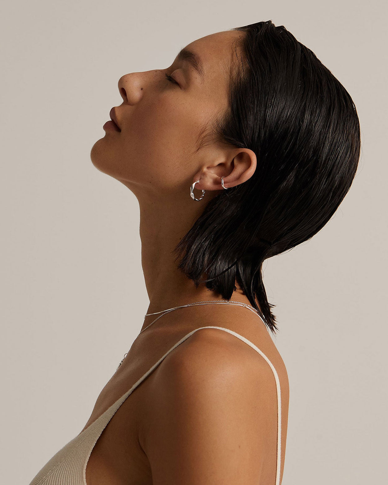 WAVE HOOPS (STERLING SILVER) IMAGE 2
